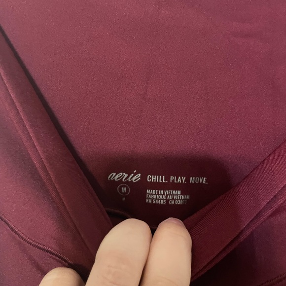 Aerie Chill Play Move Maroon Leggings Size‎ Medium - Picture 4 of 4